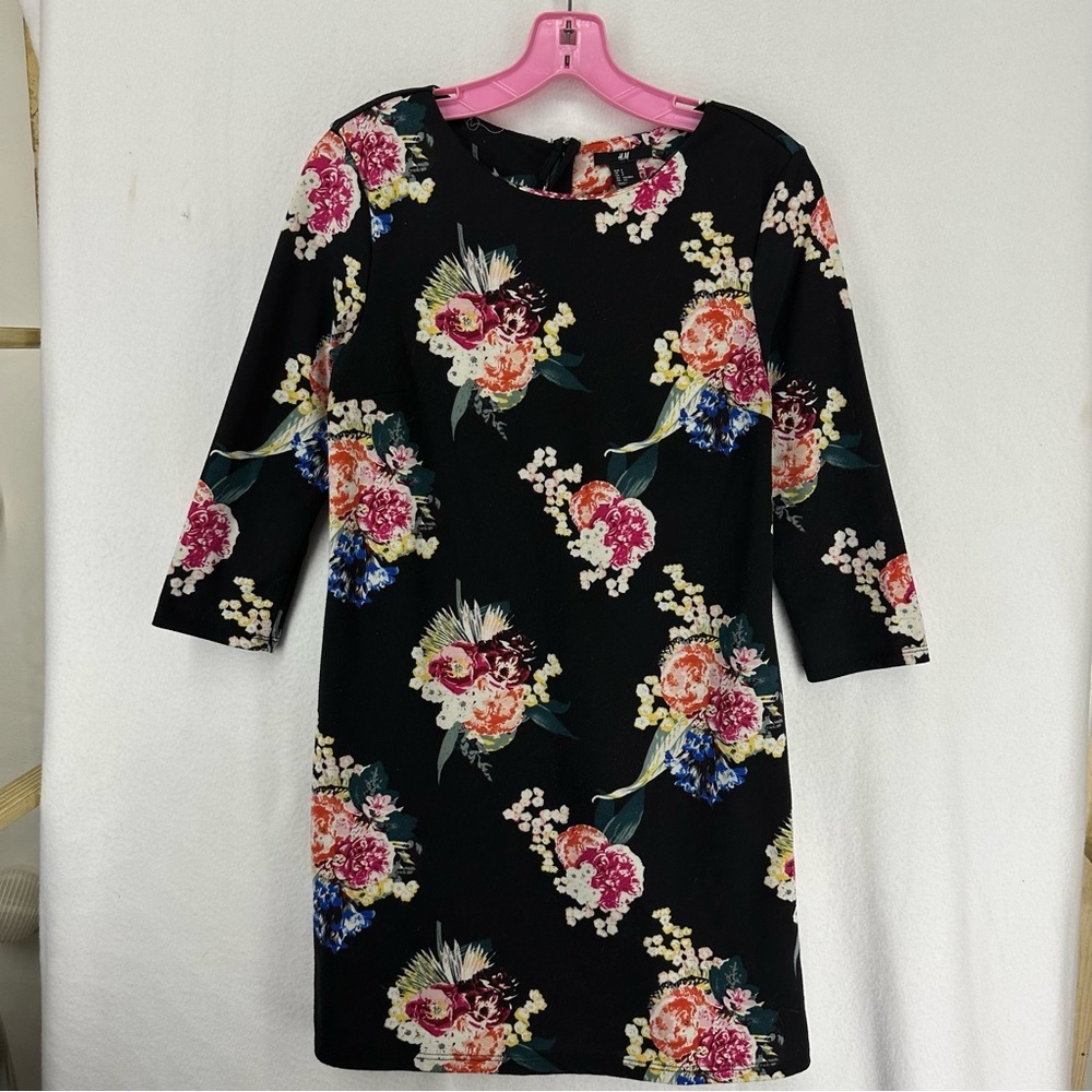 H&M Floral Mini 3/4 Sleeve Dress Small Black‎